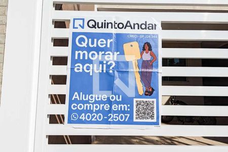 Casa à venda com 350m², 4 quartos e 2 vagasFachada