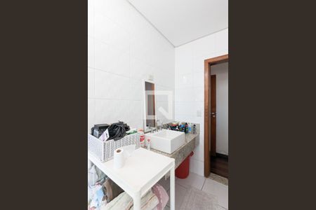 Casa à venda com 350m², 4 quartos e 2 vagasBanheiro da suíte 1