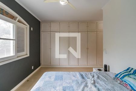 Casa de condomínio à venda com 360m², 4 quartos e 6 vagasSuíte 3