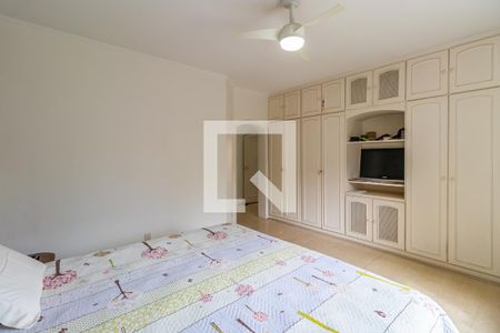 Casa de condomínio à venda com 360m², 4 quartos e 6 vagasSuíte 4