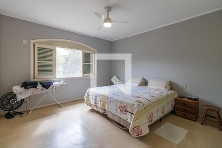 Casa de condomínio à venda com 360m², 4 quartos e 6 vagasSuíte 4