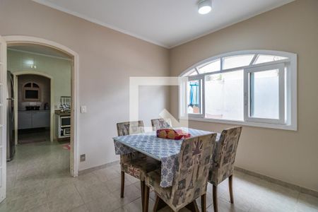 Casa de condomínio à venda com 360m², 4 quartos e 6 vagasCopa