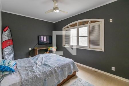 Casa de condomínio à venda com 360m², 4 quartos e 6 vagasSuíte 3