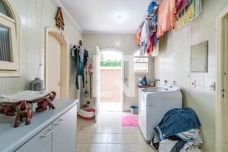 Casa de condomínio à venda com 360m², 4 quartos e 6 vagasÁrea de Serviço