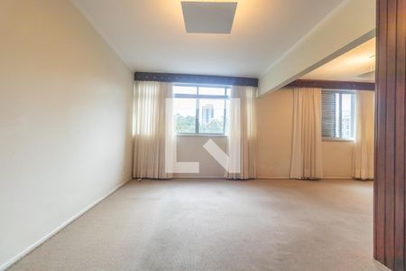 Sala de apartamento à venda com 2 quartos, 100m² em Cerqueira César, São Paulo