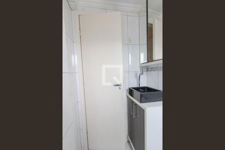 Banheiro da Suíte de apartamento à venda com 1 quarto, 31m² em Capão Raso, Curitiba