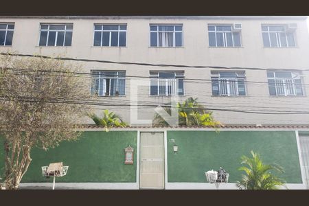Apartamento para alugar com 50m², 2 quartos e 1 vagaFachada