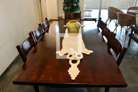 Apartamento para alugar com 4 quartos, 220m² em Pitangueiras, Guarujá