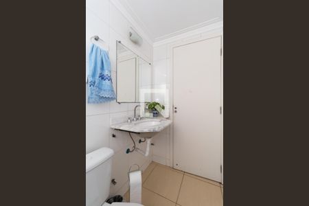 Apartamento à venda com 82m², 3 quartos e 2 vagasBanheiro Social