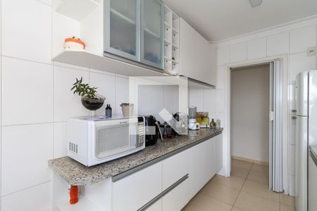 Apartamento à venda com 82m², 3 quartos e 2 vagasCozinha