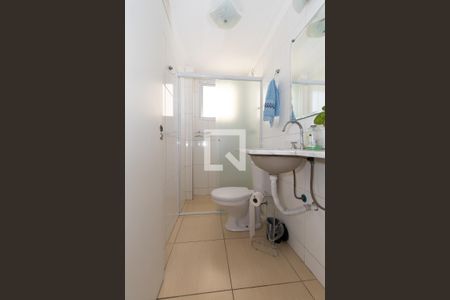 Apartamento à venda com 82m², 3 quartos e 2 vagasBanheiro Social