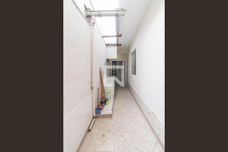 Casa à venda com 96m², 5 quartos e 1 vagaÁrea de Serviço