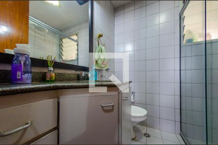 Apartamento à venda com 236m², 3 quartos e 2 vagasBanheiro