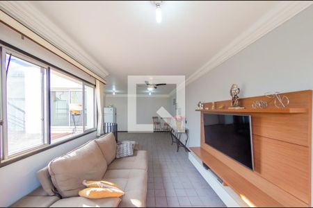 Apartamento à venda com 236m², 3 quartos e 2 vagasSala de TV