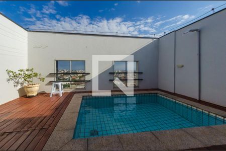 Apartamento à venda com 236m², 3 quartos e 2 vagasPiscina