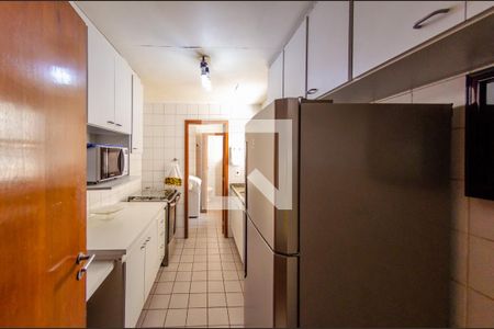 Apartamento à venda com 236m², 3 quartos e 2 vagasCozinha