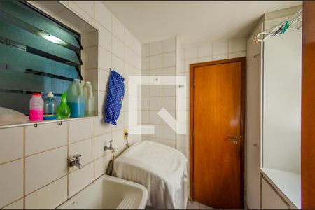 Apartamento à venda com 236m², 3 quartos e 2 vagasÁrea de Serviço