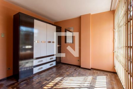 Quarto 1 de apartamento para alugar com 2 quartos, 65m² em Água Verde, Curitiba