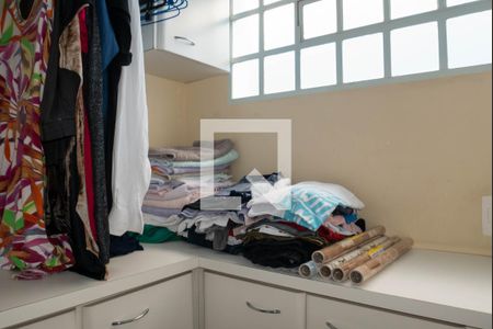 Casa à venda com 460m², 4 quartos e 4 vagas Casa à venda com 460m², 4 quartos e 4 vagasÁrea de Serviço
