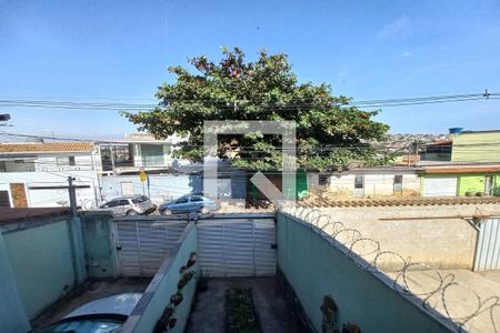 Vista da Sala de casa à venda com 5 quartos, 144m² em Piratininga (venda Nova), Belo Horizonte