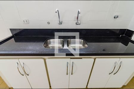 Apartamento à venda com 196m², 3 quartos e 2 vagas Apartamento à venda com 196m², 3 quartos e 2 vagasCozinha