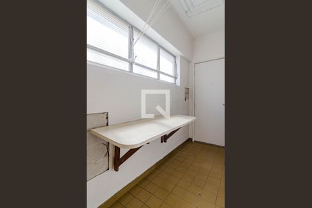 Apartamento à venda com 196m², 3 quartos e 2 vagas Apartamento à venda com 196m², 3 quartos e 2 vagasÁrea de serviço