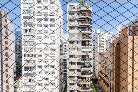 Apartamento à venda com 196m², 3 quartos e 2 vagas Apartamento à venda com 196m², 3 quartos e 2 vagasVista