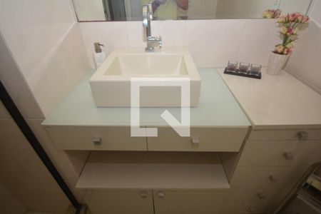 Apartamento para alugar com 115m², 3 quartos e 2 vagasBanheiro da Suíte