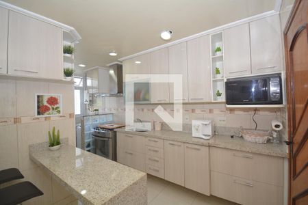 Apartamento para alugar com 115m², 3 quartos e 2 vagasCozinha e Área de Serviço