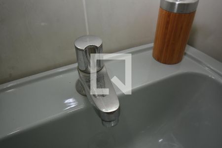 Apartamento para alugar com 115m², 3 quartos e 2 vagasBanheiro de Serviço - Torneira