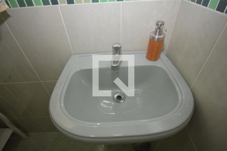 Apartamento para alugar com 115m², 3 quartos e 2 vagasBanheiro de Serviço