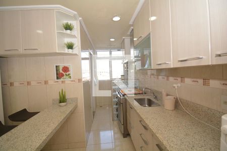Apartamento para alugar com 115m², 3 quartos e 2 vagasCozinha e Área de Serviço