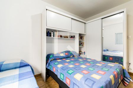 Quarto 2 de casa para alugar com 2 quartos, 70m² em Vila Clementino, São Paulo