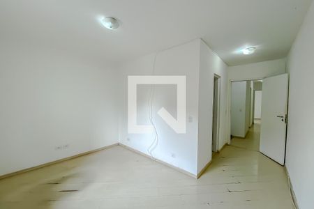 Casa à venda com 200m², 3 quartos e 2 vagasSuite