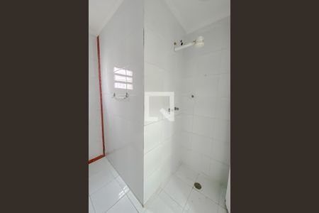 Casa à venda com 200m², 3 quartos e 2 vagasBanheiro da Suíte