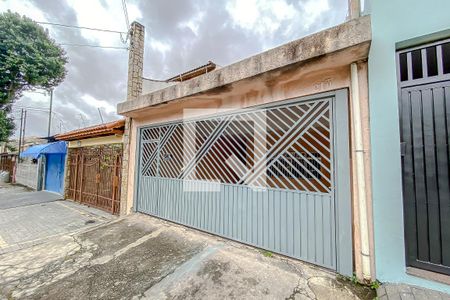 Casa à venda com 200m², 3 quartos e 2 vagasFachada