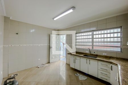 Casa à venda com 200m², 3 quartos e 2 vagasCozinha