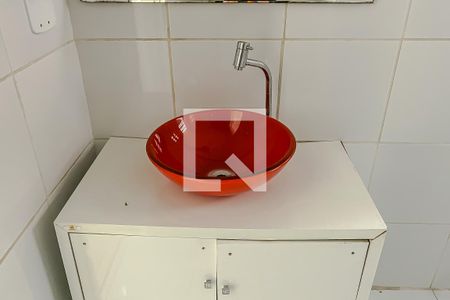 Casa à venda com 200m², 3 quartos e 2 vagasDetalhe Banheiro da Suíte