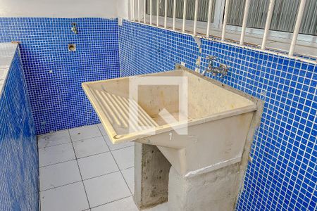 Casa à venda com 200m², 3 quartos e 2 vagasDetalhe Lavanderia 