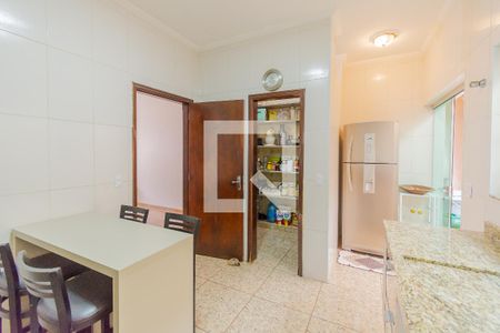 Casa à venda com 192m², 3 quartos e 5 vagasCozinha