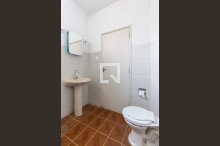 Banheiro de kitnet/studio para alugar com 1 quarto, 30m² em Bela Vista, São Paulo