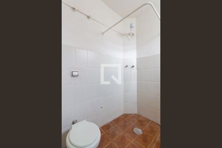 Banheiro de kitnet/studio para alugar com 1 quarto, 30m² em Bela Vista, São Paulo