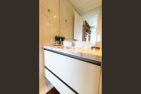 Studio para alugar com 39m², 1 quarto e 1 vaga Studio para alugar com 39m², 1 quarto e 1 vagaBanheiro