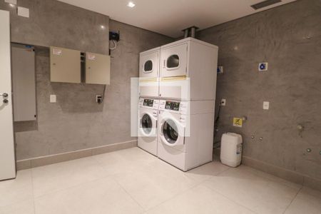 Studio para alugar com 39m², 1 quarto e 1 vaga Studio para alugar com 39m², 1 quarto e 1 vagaÁrea comum - Lavanderia