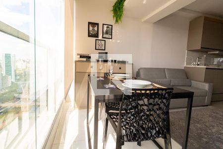 Studio para alugar com 39m², 1 quarto e 1 vaga Studio para alugar com 39m², 1 quarto e 1 vagaKitnet