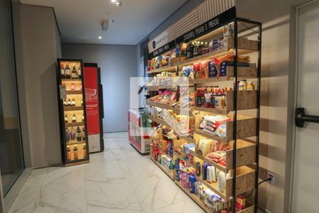 Studio para alugar com 39m², 1 quarto e 1 vaga Studio para alugar com 39m², 1 quarto e 1 vagaMini Mercado