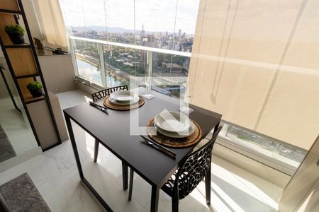 Studio para alugar com 39m², 1 quarto e 1 vaga Studio para alugar com 39m², 1 quarto e 1 vagaKitnet