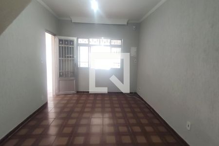 Casa à venda com 3 quartos, 120m² em Vila Antonieta, São Paulo