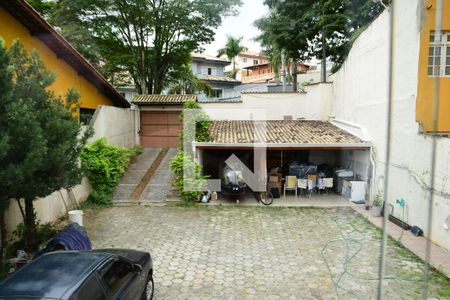 Casa de condomínio para alugar com 250m², 3 quartos e 8 vagas Casa de condomínio para alugar com 250m², 3 quartos e 8 vagasVista da suíte 1