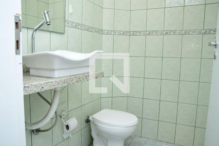 Casa de condomínio para alugar com 250m², 3 quartos e 8 vagas Casa de condomínio para alugar com 250m², 3 quartos e 8 vagasLavabo